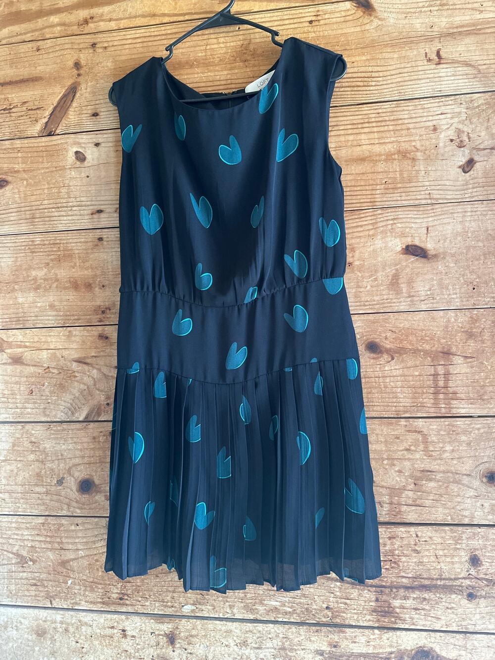 Loft Pleated Heart Dress